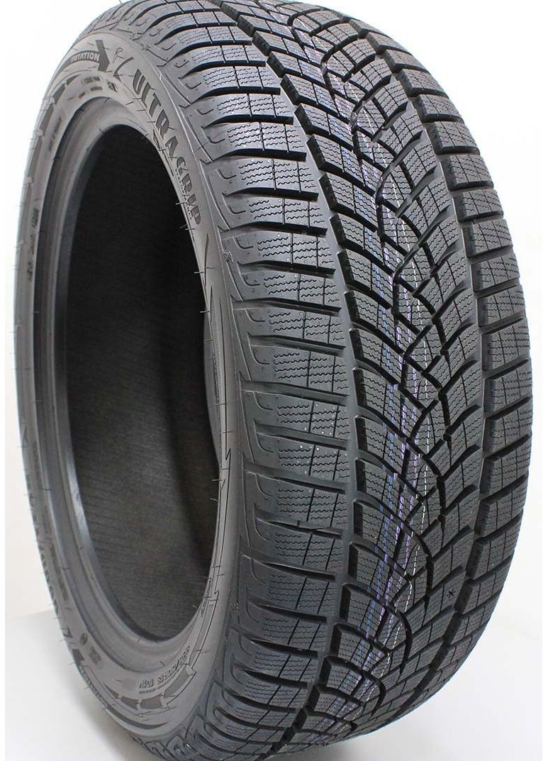 Goodyear UltraGrip Performance+ SUV 235/60 R17