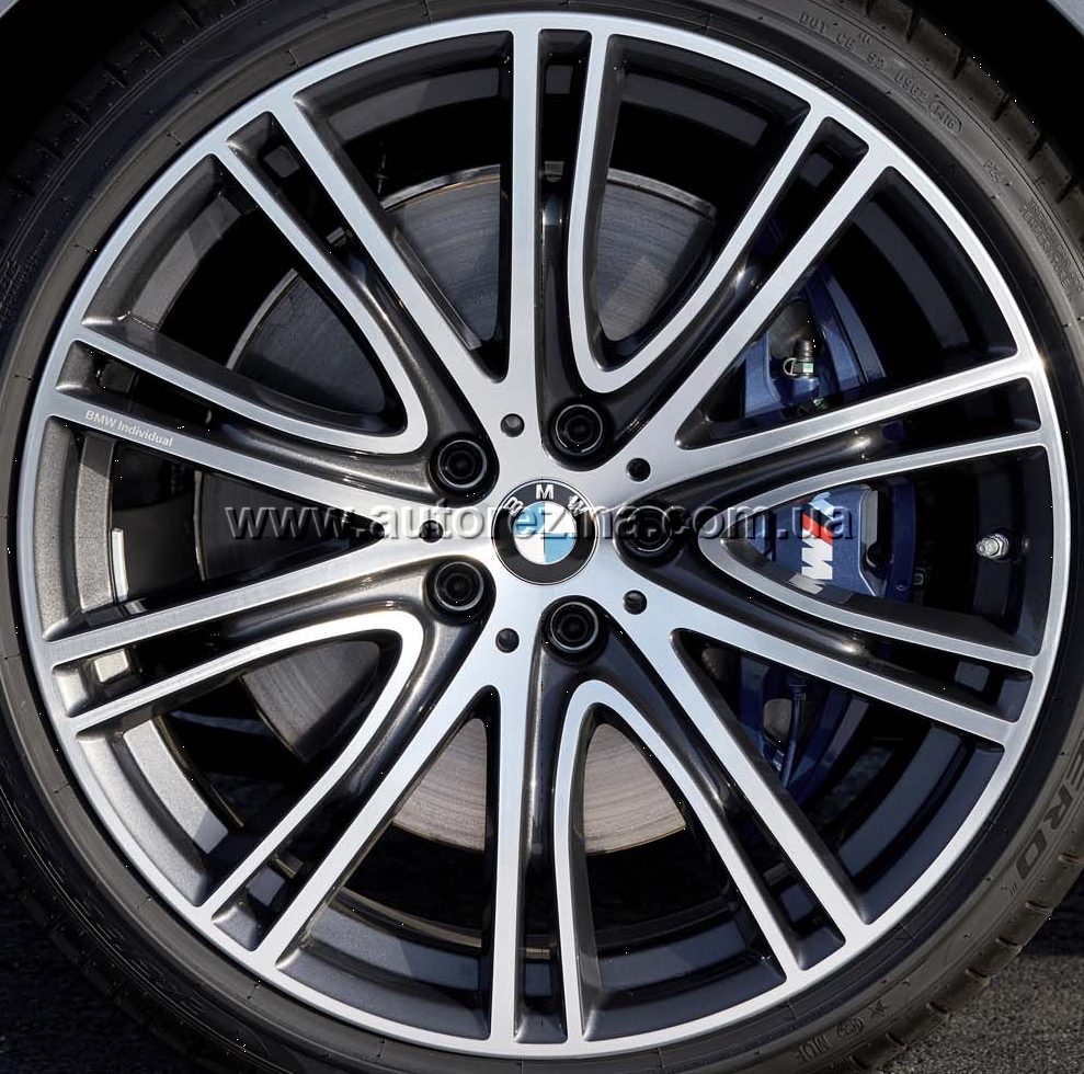 Replica BMW (B532) R18 5/120